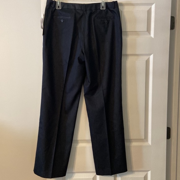 Essential pants brand new with tag size 14 - Picture 3 of 7